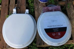 lot 109 image: Two Toilet Seat Lids, 1 SIP