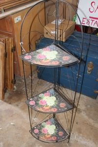 lot 193 image: Corner shelf, foldable Approx  3 Feet tall