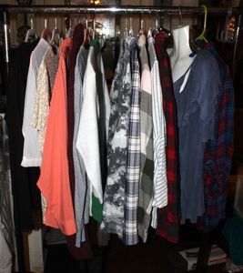 lot 204 image: Ladies Blouses, Sizes L-XXL, Brands include Chaps, Old Navy H&M and More