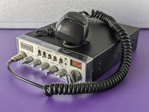 lot 13 image: Cobra 29LTD CLASSIC CB Radio