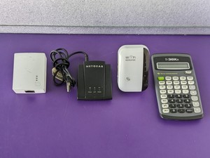lot 26 image: Misc Electronics Bundle