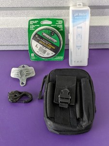 lot 27 image: Misc Items Bundle