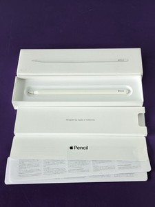 lot 57 image: Apple Pencil (2nd generation) MU8F2AMA