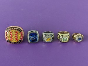 lot 67 image: Lot of 5 - Fashion Championship Rings