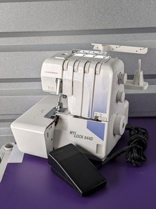 lot 80 image: Janome My Lock 644D Serger
