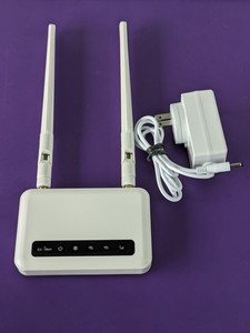 lot 101 image: GLiNet 4G LTE Wireless Gateway GL-X750V2C4