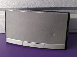 lot 138 image: BOSE SoundDock Portable digital music system