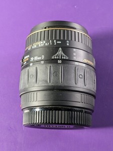 lot 155 image: Quantaray for Minolta AF 28-90mm 3.5-5.6 Macro Multi-Coated Lens