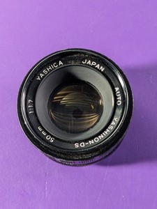 lot 156 image: Yashica Auto 50mm 1.7 Yashinon-DS Lens
