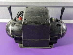 lot 166 image: Lionel Type ZW 275 Watts Trainmaster Transformer Multi-Control Controller Train