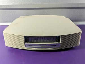 lot 170 image: BOSE Wave music system MODEL AWRCC2