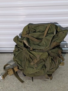 lot 171 image: US Millitary Backpack