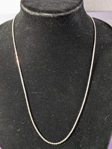 lot 281 image: Sterling Silver 925 Necklace 7.4grams