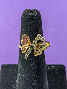 lot 299 image: 14K Gold Butterfly Ring w Stones Ring Size 4, 3.8grams