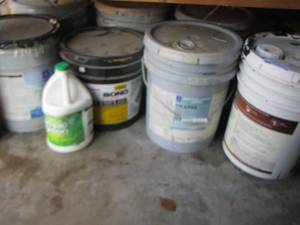 lot 19 image: paint lot all opened unsure of how many ounces each holds ( just to be clear) all is OPENED AND USED