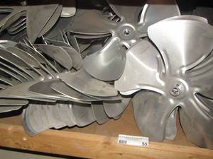 lot 55 image: Fan Blades