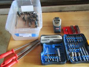 lot 112 image: Ryobi drill bits- files- plus