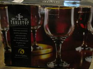 lot 178 image: tabletop essentials set of 6 glasses