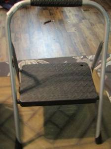 lot 212 image: 1 step step ladder