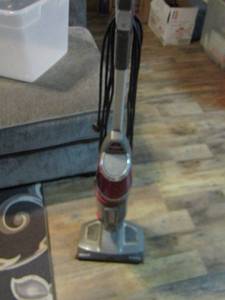 lot 213 image: Bissell Symphony VACUUM