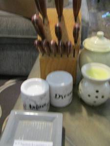 lot 226 image: set of kitchen knifes, 2 candle stands, soap dish, and more