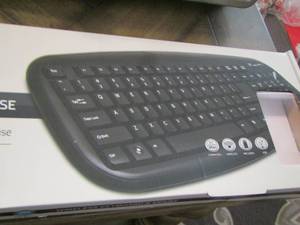 lot 236 image: ONN keyboard in original box  - mouse is missing