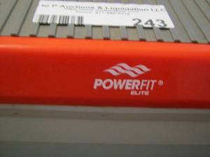 lot 243 image: Powerfit Elite Deluxe Vibration Exercise Board