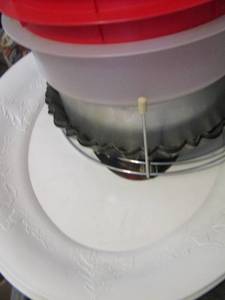 lot 247 image: cookiecake pan, aluminum cake pans, 14 in cake circles, 2 oval Christmas platters