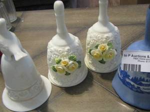 lot 249 image: 2 white floral ceramic bells, bird bell, blue bell qty 4