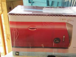 lot 261 image: CIRCUIT Cake ELECTRONIC CUTTING  FOR CAKE DECORATIONS in original box used