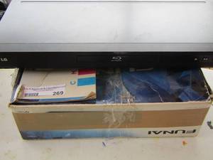 lot 269 image: LG blue ray dvd player MP remote, DVD player with remote
