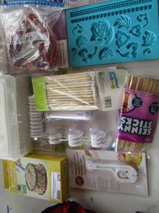 lot 270 image: Baking accessories  - fondant cutter - decorating pen- ribbon cutter and more