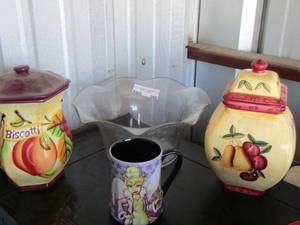 lot 298 image: 2 fruit design canisters- large fruit bowl- tinkerbell coffee cup