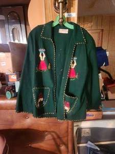 lot 196 image: Very decorative vintage 1950s Embroidered Wool Souvenir Folk Jacket - Garcia Leal - made in Mexico