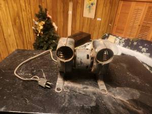 lot 164 image: Dual blower fans
