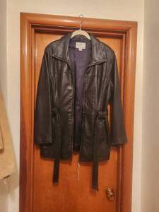 lot 129 image: Black Lambskin jacket by Jacquline Ferrar - M
