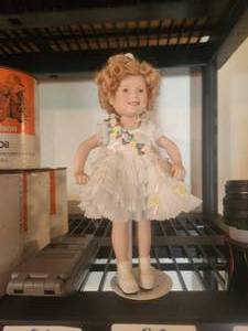 lot 83 image: Vintage Shirley Temple Doll by Elke Hutchens