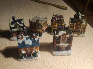 lot 35 image: Christmas Village