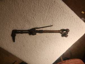lot 18 image: Vintage Victor welding torch - type 315
