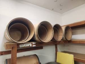 lot 22 image: Selection of storage barrels