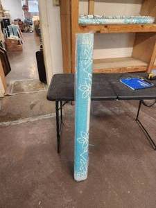 lot 82 image: Teal and white indoor & outdoor plastic mats-rugs - 48 x 68 - bid x 10