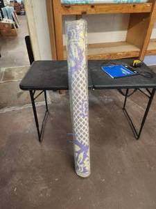 lot 86 image: Purple and white indoor & outdoor plastic mats-rugs - 48 x 68 - bid x 10