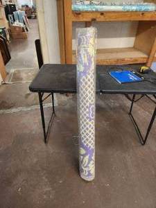 lot 88 image: Purple and white indoor & outdoor plastic mats-rugs - 48 x 68 - bid x 10