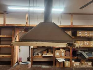 lot 116 image: Exhaust hood - will need to be removed