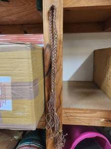 lot 109 image: Box of tasseled curtain tiebacks