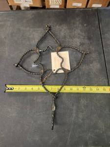 lot 215 image: Selection of indoor & outdoor iron pieces