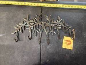lot 225 image: Selection of indoor & outdoor iron pieces