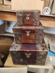 lot 248 image: Box of wooden decorative boxes