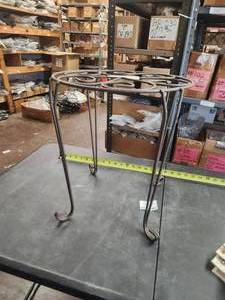 lot 256 image: Selection of 4 iron plant stands