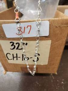 lot 317 image: Generous selection of pieces for jewelry and craft making